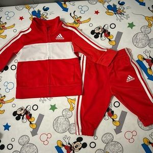 Infant Adidas tracksuit brand new 0-3 months